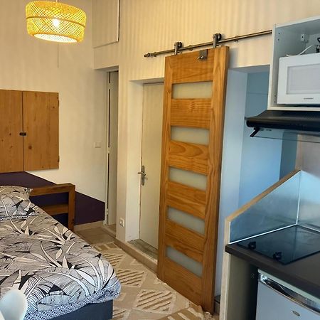 Le Nid Castries - Charmant Logement Complet Et Equipe Centre Castries Proche Montpellier Exteriör bild