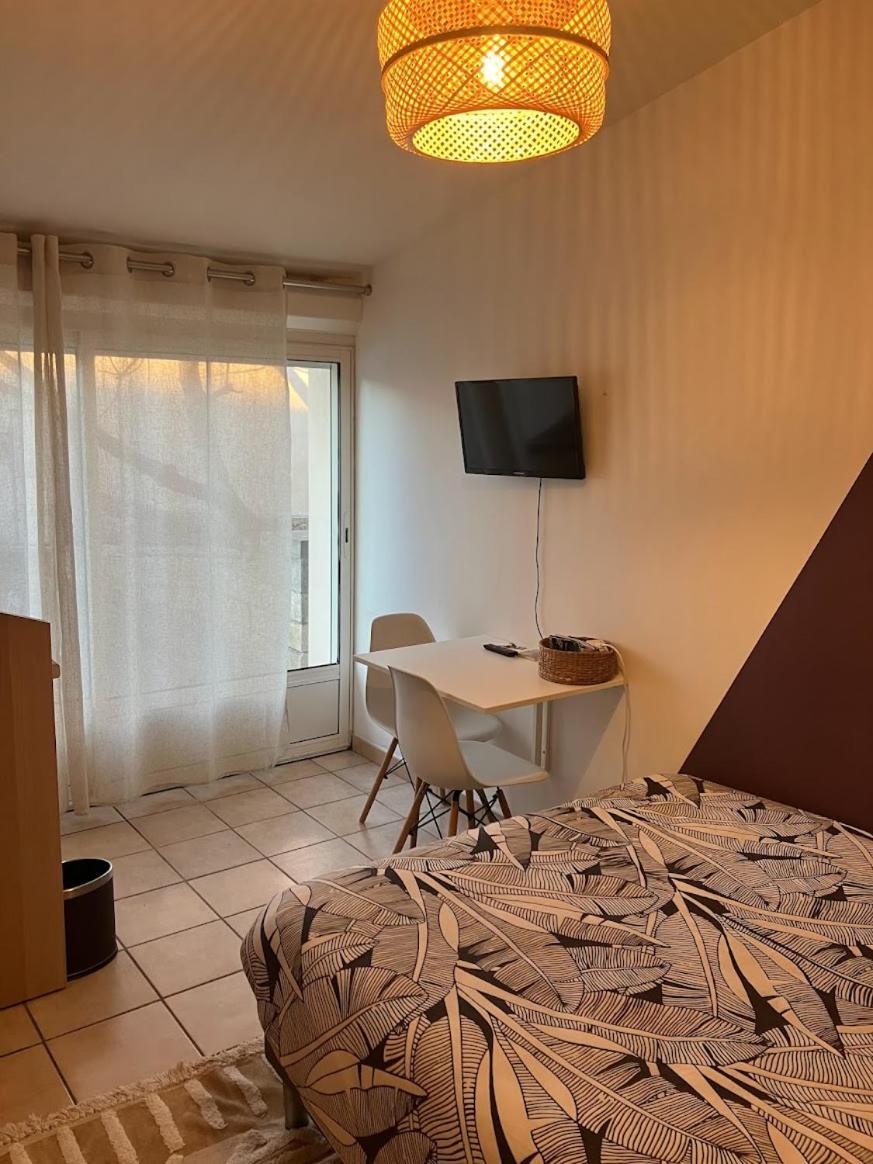 Le Nid Castries - Charmant Logement Complet Et Equipe Centre Castries Proche Montpellier Exteriör bild