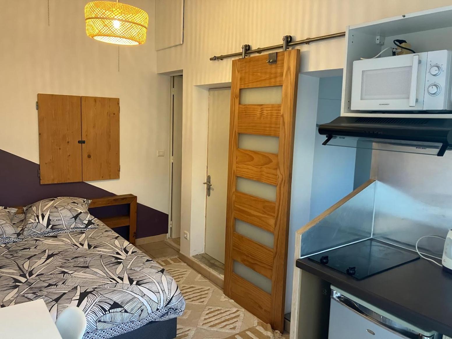 Le Nid Castries - Charmant Logement Complet Et Equipe Centre Castries Proche Montpellier Exteriör bild